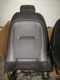 фото thumb №6, Eu range rover velar l560 сиденья заднее сиденье обшивки середина заднее сиденье r-dynamic