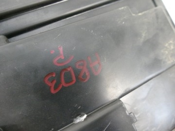 фото thumb №11, Audi a8 d3 лампа правый перед линза крепления