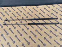 фото thumb №1, Привід решітка радіатора капот scania 2303308