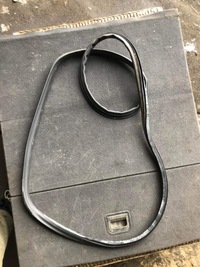 фото thumb №1, Прокладка дверь правый задняя audi a6 c5 2000r.