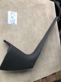 фото thumb №1, Молдинг поріг права 8r1867272 l91 audi q5 8r