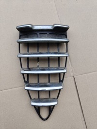 фото thumb №1, Решётка радиатора решётка радиатора решётка средняя alfa romeo 147