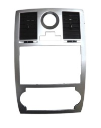 фото thumb №3, Рамка радио консоли + решётки обдув chrysler 300c / dodge magnum