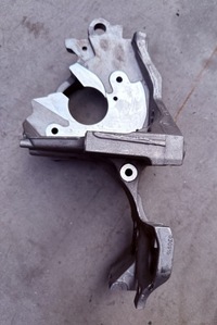 фото thumb №1, Кронштейн кронштейн audi a6 c8 2.0 tdi 05l903143.....