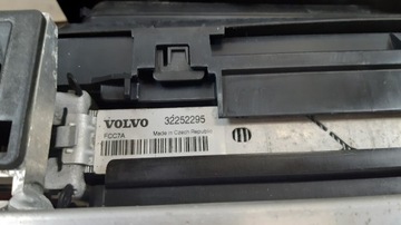 фото thumb №8, Volvo v60 ii 2.0 d4 pas переднє радіатор p31657360, 32252295
