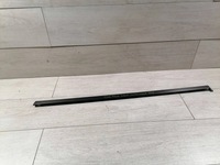 фото thumb №1, Macan молдинг уплотнитель правая 95b839478