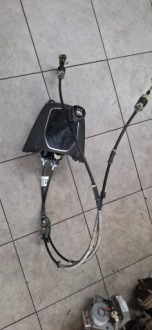 фото thumb №1, Ford fiesta 2013 домкрат переключения передач