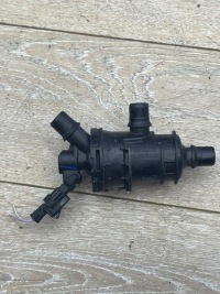 Купить Насос воды термостат renault nissan 112446, фото thumb