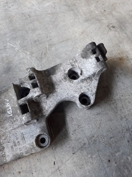 фото thumb №7, Лапи кронштейн 045903143c vw 1.9 tdi