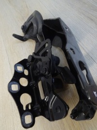 Mercedes w205 петля капот левый a2058800828 llu Цена, фото thumb