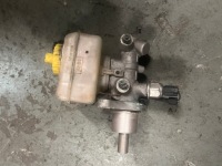 Vw golf iv насос тормозная 1.9d 1j1611349 Недорого, фото thumb