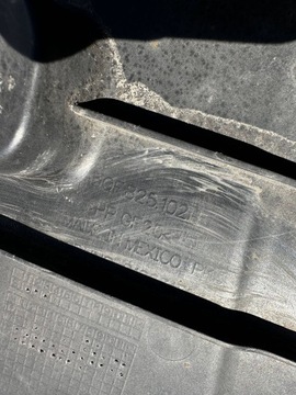 фото thumb №7, Tiguan ii allsspace защита пол шасси правая 5qf825202c 5qf825102b