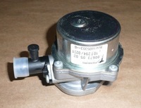 фото thumb №3, Насос вакуум r megane ii