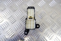 фото thumb №7, Кнопка тормоза ручного toyota yaris _p21_ 84390k0010 1.5l hybrid 85kw