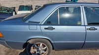 фото thumb №1, Mercedes 190 w201 двері зад праві