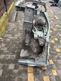 фото thumb №1, Лонжерон підкрилок чашка чверть блок двигуна toyota yaris i ліва orginał