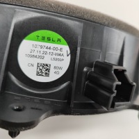 фото thumb №6, Tesla модель y 2023 права сторона динамік двері передніх