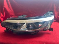 фото thumb №1, Renault talizman r19 передняя лампа l.led 26060460