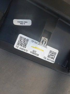 фото thumb №10, Jeep wrangler jl 18- планка dekor панелі шкіра 6ac121a3ac