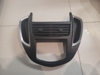 фото thumb №4, Chevrolet trax рамка панель обдув радио 95300972
