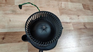 фото thumb №1, Jeep grand cherokee wk вентилятор повітродувка uk