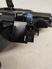 фото thumb №9, Peugeot 308 iii противотуманная фара правый led drl 9835230880