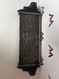 фото thumb №8, Интеркулер mercedes ml w164 3.0 cdi