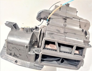 фото thumb №5, Обігрівач повітродувка mazda 2 07-14