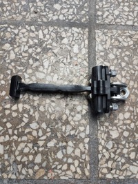 фото thumb №1, Ограничитель дверь правый перед ford c-max mk2