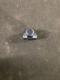 фото thumb №1, Audi q3 83a переключатель громкости 83b919600