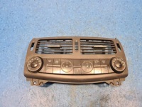 фото thumb №1, Mercedes-benz w211 панель обдув 2118300385
