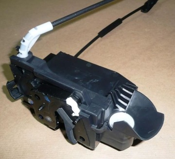 фото thumb №2, Замок двері c c4 picasso перед лівий 9810310580