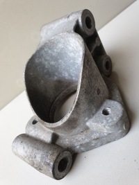 фото thumb №1, Opel insignia a 2.0 опора полуось 20901237