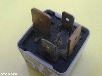 фото thumb №5, Реле vw passat b4 191937503 nr275