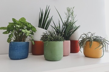 Doniczka betonowa 12cm biała