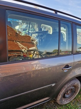 фото thumb №1, Volkswagen touran 03-06 дверь левый зад
