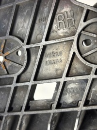 фото thumb №10, Напрямна кронштейн кронштейн лампи праве перед infiniti q70 m30d m35 m37 m56