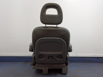 фото thumb №6, Voyager iv caravan сиденье зад левый задний 2 ряд