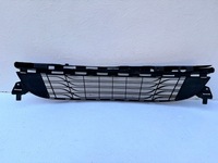 фото thumb №11, Renault megane iii 3 решётка средняя бампера 622540001r