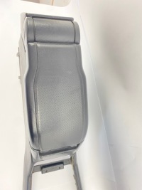 фото thumb №8, Подлокотник туннель средний бардачок ролетка чёрный mercedes w140 1406800168