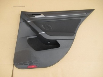 фото thumb №1, Боковина оббивка двері правий зад vw golf vii