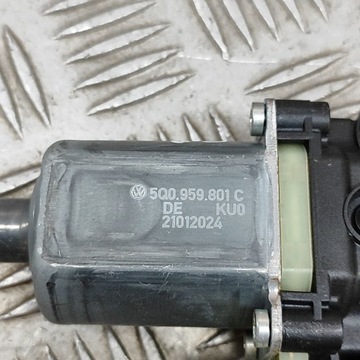 фото thumb №6, Volkswagen tiguan 2024 правая сторона моторчик подъемника стёкла дверь