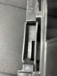 фото thumb №14, Mercedes eqc n293 amg решётка средняя перед передняя a2938850601