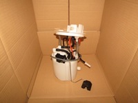 фото thumb №1, Mercedes w206 206 помпа насос пального 2064704401