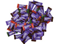 Набор шоколадных конфет Milka Naps, 10 шт., подарок на день рождения, микс