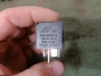 фото thumb №11, Реле чёрный номер 100 vw audi seat skoda 7m0951253a