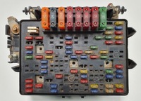 фото thumb №1, Коробка запобіжників chevrolet tahoe ii