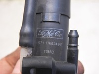 фото thumb №7, Помпа распылителя стекло лобовое volvo xc90 i 1s7117k624fe