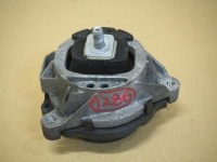 Купити Кронштейн подушка двигуна ліва bmw f20 f30 6787657, фото thumb