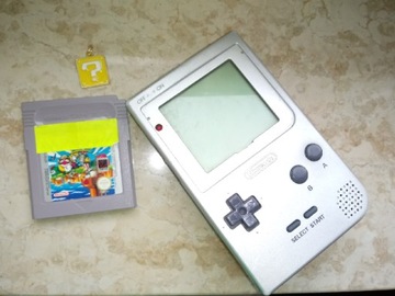 Рабочий серебряный Game Boy Pocket + Super Mario Land 3: Warioland Nintendo